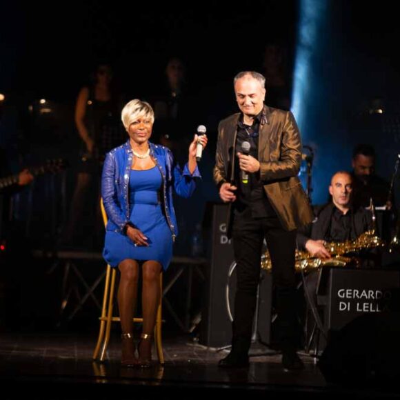 Amii Stewart e Gerardo Di Lella orchestra ad Agrigento