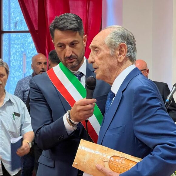 CONFERITO AL PROF. EMANUELE IL PREMIO INTERNAZIONALE IGNAZIO SILONE