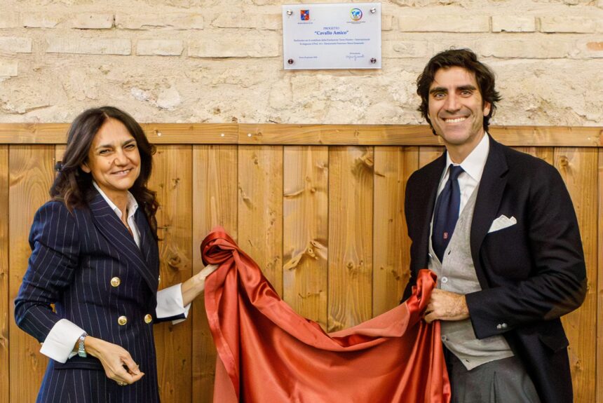 Il Roma Polo Club riapre il maneggio coperto, un nuovo spazio dedicato alla terapia assistita con i cavalli